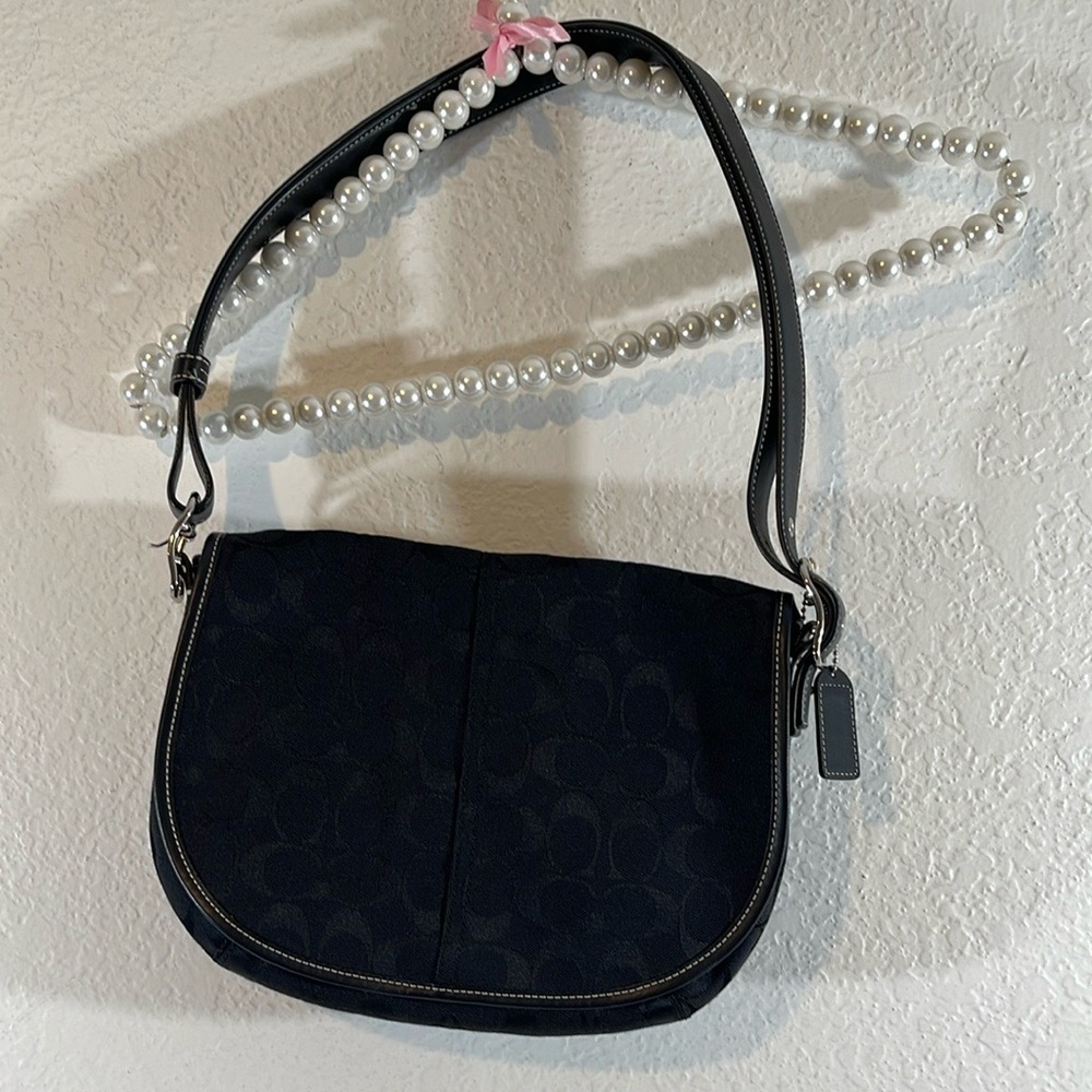 Coach 6842 Signature Black Shoulder or Crossbody Convertible Bag Purse Vintage - Picture 2 of 12